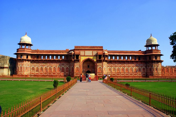 Day Trip to Taj Mahal and Agra Fort by Car from Delhi - Itmad-ud-Daulah (the Baby Taj): the quick stop that adds depth