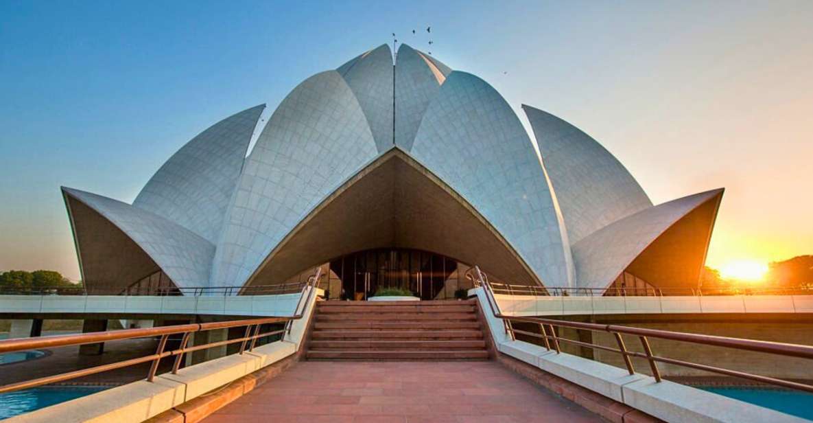 Delhi: 6-Hours Delhi Spiritual Sites With Famous Temples - Pickup that actually reduces stress in Delhi NCR