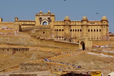 Delhi Agra Jaipur Tour -''Oberoi Special for 5 Nights - Landing in Delhi: Airport Pickup That Removes the First Headache