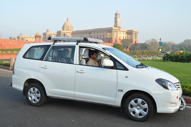 Delhi Airport To Delhi NCR Hotels One-Way Car Transfer - How the IGI Airport Meet-and-Greet Works (Exit 04–06)