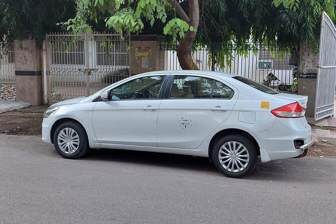 Delhi Airport to New Delhi Hotel Private Transfer - Price and Value: Is $18.16 Actually a Good Deal?