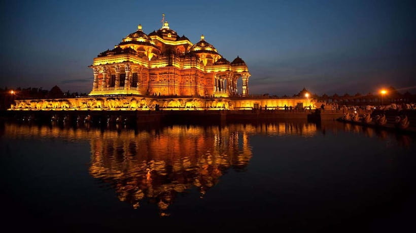 Delhi: Akshardham Temple Tour with Light and Water Show - Inside Akshardham: why “darshan” matters more than you think