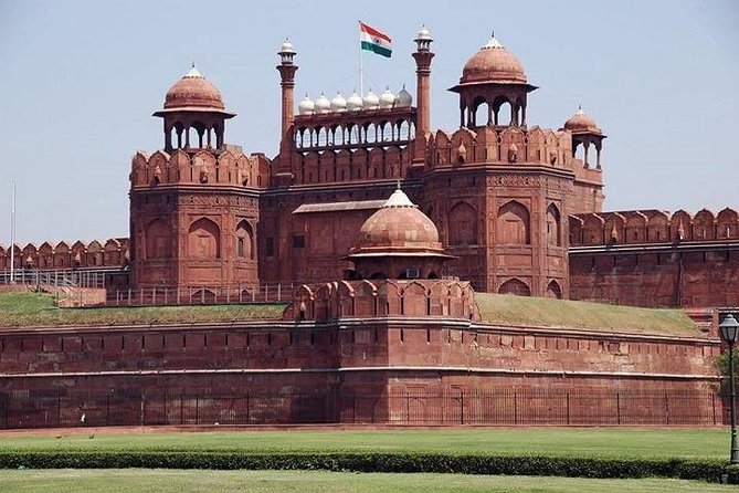 Delhi City Sightseeing Tour In a Private Car With Safe & Reliable Driver - A private Delhi driver is the time-saver you feel immediately