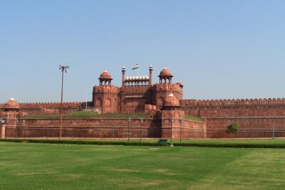Delhi City Tour: Heritage and Cultural Gateways - Morning in Old Delhi: Red Fort, Jama Masjid, Raj Ghat