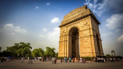 Delhi: City Tour of Old Delhi & New Delhi with Private Guide - Old Delhi: Red Fort photo stop, Chandni Chowk by rickshaw, Jama Masjid