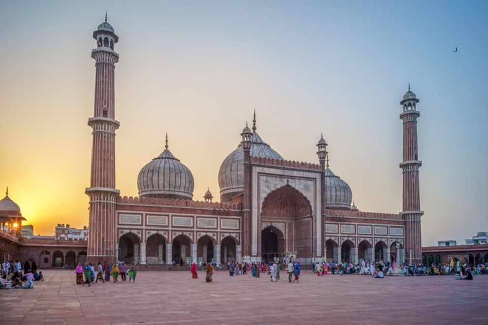 Delhi: City Tour of Old Delhi & New Delhi with Private Guide - Lotus Temple: South Delhi’s calm, open shape