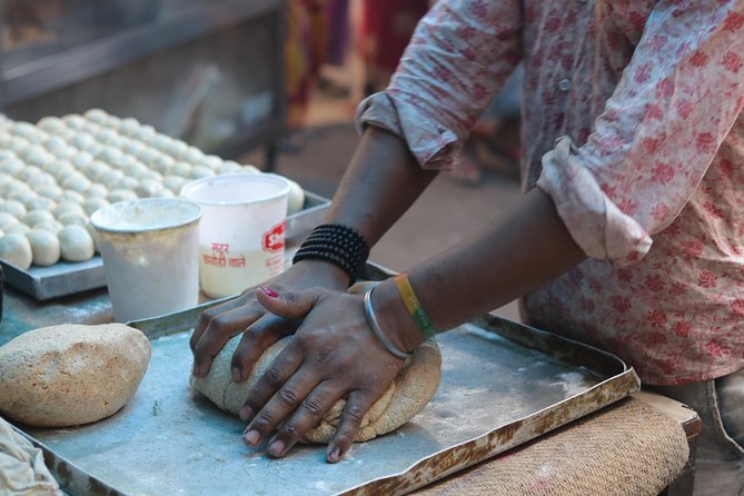 Delhi Culinary Evolution Tour: Old + New Delhi Food all inclusive - Who this tour is best for (and who should skip it)