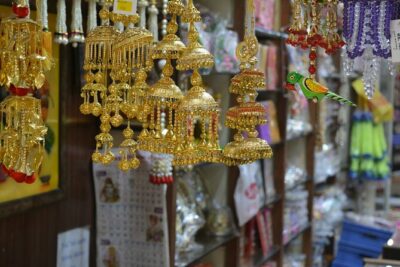 Delhi : Customized Half or Full Day Delhi Shopping Tour - Private AC Ride + Tuk-Tuk: The Comfort Advantage