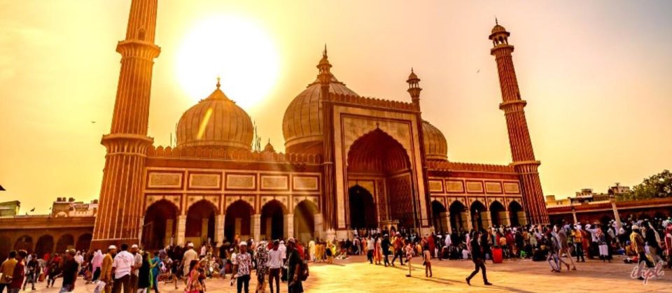 Delhi: Evening Tour of Old Delhi City with Guide - Jama Masjid: Biggest Mosque Energy, Plus Minaret Views