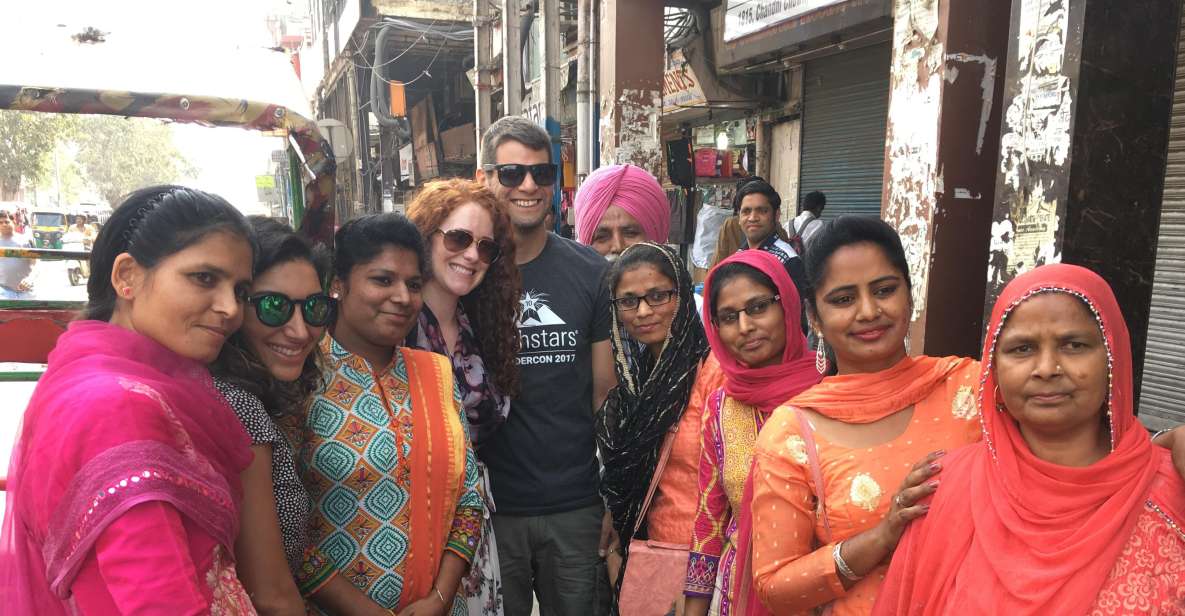 Delhi Exclusive Guided Shopping Tour in AC car and transfers - Key things I found most useful