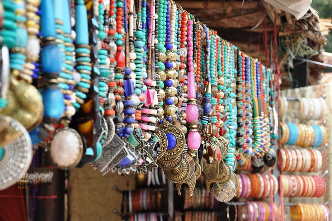 Delhi Flea and Street Markets Tour - Connaught Place streets: mixed-price shopping with a higher-end feel