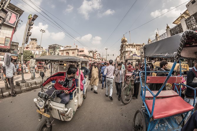 Delhi Flea and Street Markets Tour - Janpath Market: inexpensive fashion and jewelry