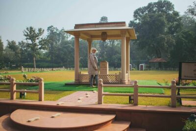 Delhi Footsteps of Mahatma Gandhi Half-Day Tour - Gandhi Smriti: the last 144 days in a museum setting