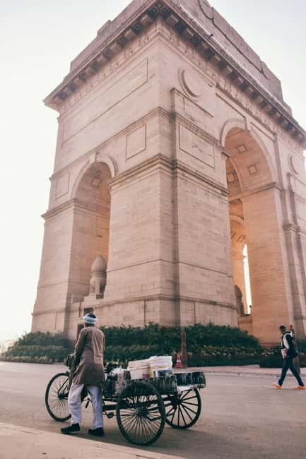 Delhi: Half Day or Full-Day Private City Tour - New Delhi Shopping Hour: Make It a Purpose, Not a Wandering Marathon