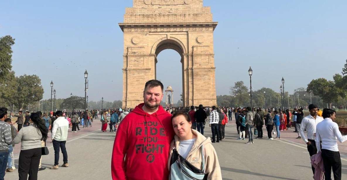 Delhi: Half-Day Private Guided City Sightseeing Tour - India Gate: a 140-foot war memorial and a landmark for orientation