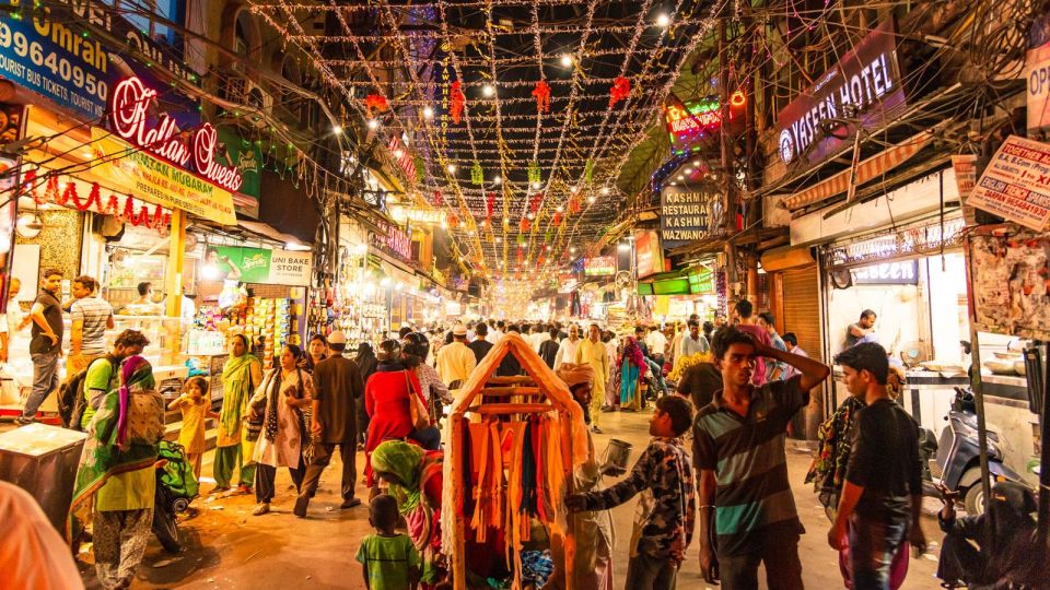 Delhi: Heritage Night Walking Tour with Food Tasting - Price and value: what your $27 buys in practice