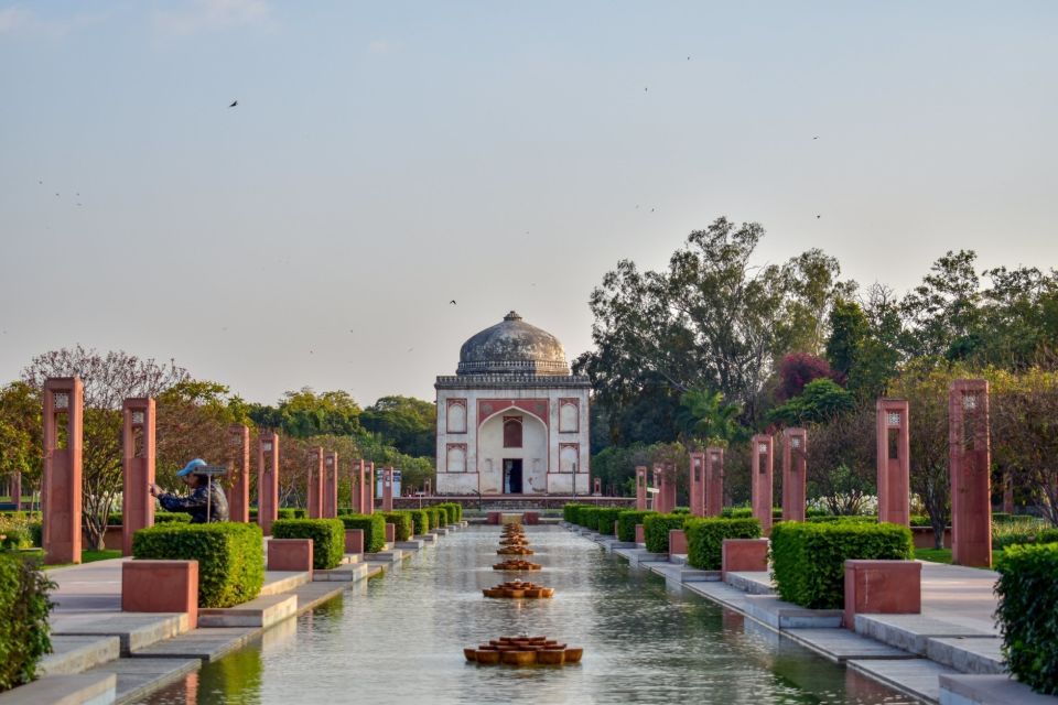 Delhi Hidden Gems Tour: Art, History & Heritage Parks - Pickup, car rides, and the pace (the part that makes or breaks 5 hours)