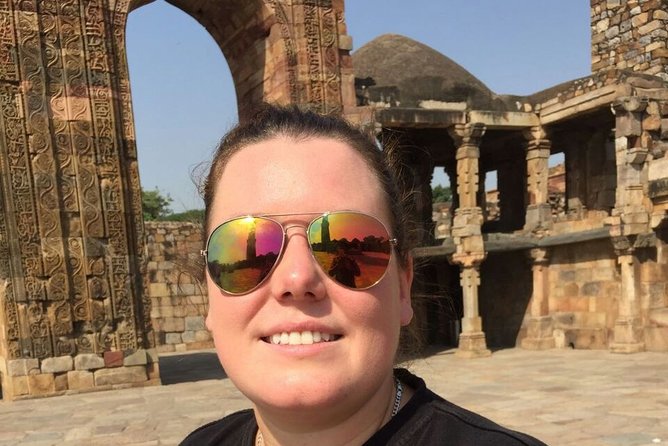 Delhi Highlights: Old & New Delhi Tour with Guide and Transfers - A day that covers Old Delhi and New Delhi without the daily hassle