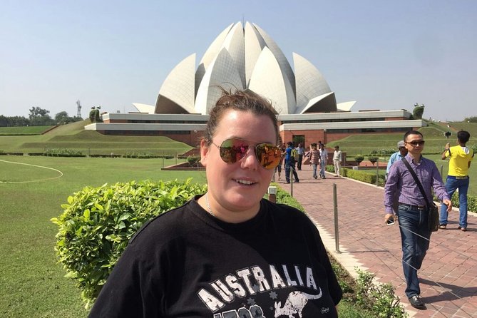 Delhi Highlights: Old & New Delhi Tour with Guide and Transfers - Qutub Minar: the one stop you should not rush