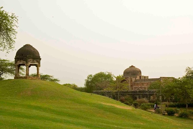 Delhi historical Gardens & Ruins - Lodhi Garden: Delhi’s calm starting point (and what to look for)