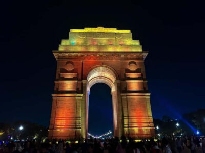 DELHI: NEW AND OLD SELF ITINERARY FULL DAY OR HALF DAY TOUR - Chandni Chowk: Rickshaw ride and spice-market energy