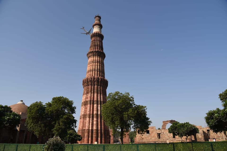 Delhi: Old and New Delhi Full or Half Day Guided Tour - Should you book this Old and New Delhi guided tour?