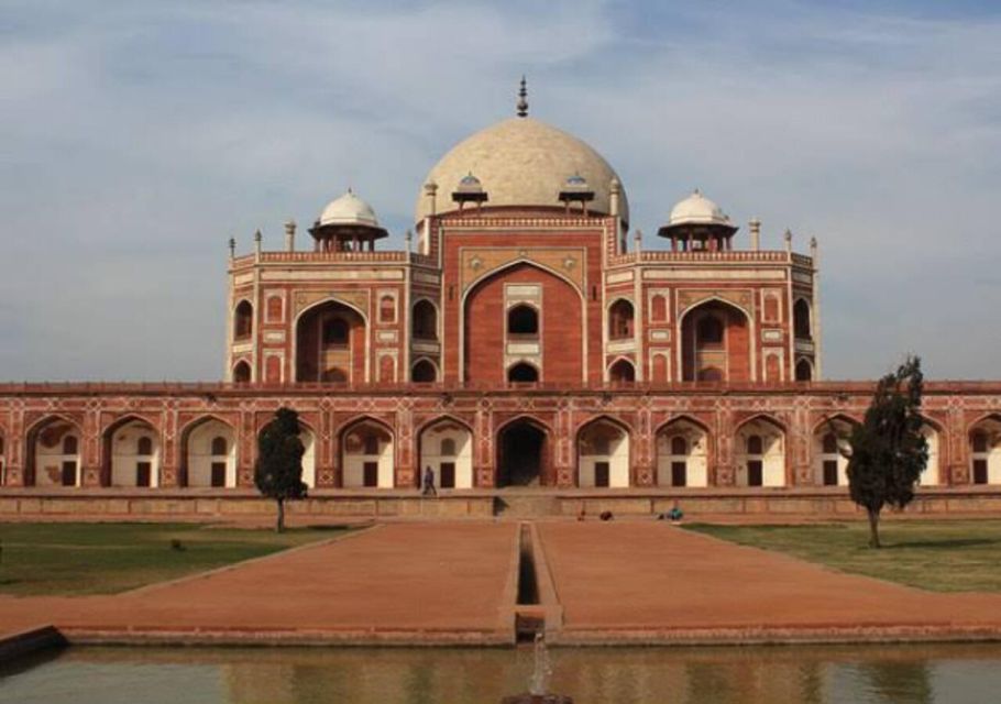 Delhi: Old and New Delhi One Day Private Guided City Tour - Key highlights you’ll actually feel