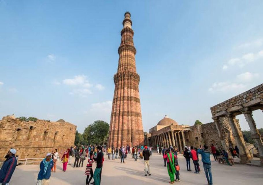 Delhi: Old and New Delhi One Day Private Guided City Tour - Jama Masjid: seeing Mughal Delhi from the inside