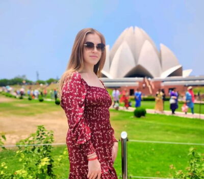 Delhi: Old and New Delhi Private City Tour by Car - Chandni Chowk by Tuk-Tuk: Markets You Can Actually Use