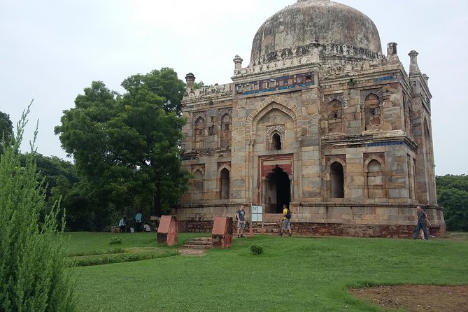 Delhi: Old and New Delhi Private Full or Half Day City Tour - Pickup, Air-Conditioned Comfort, and a Realistic Day Plan
