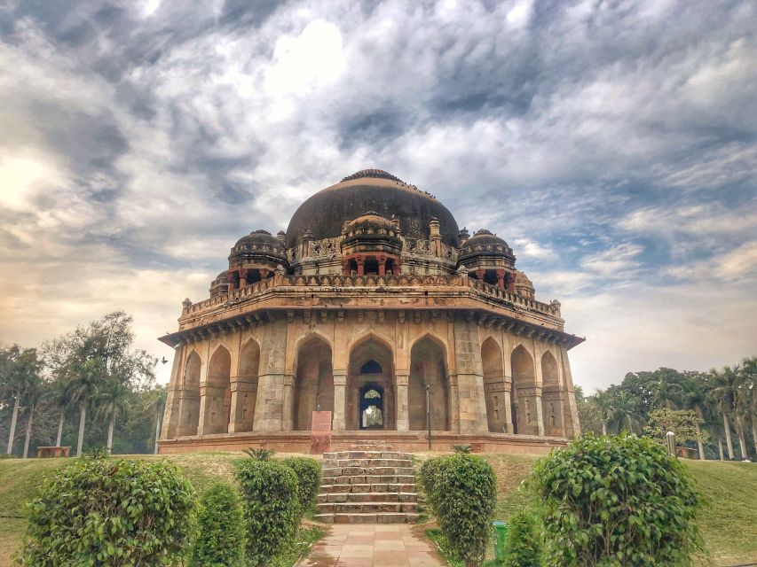 Delhi: Old And New Delhi Private Full Or Half-Day Tour - Key highlights that matter