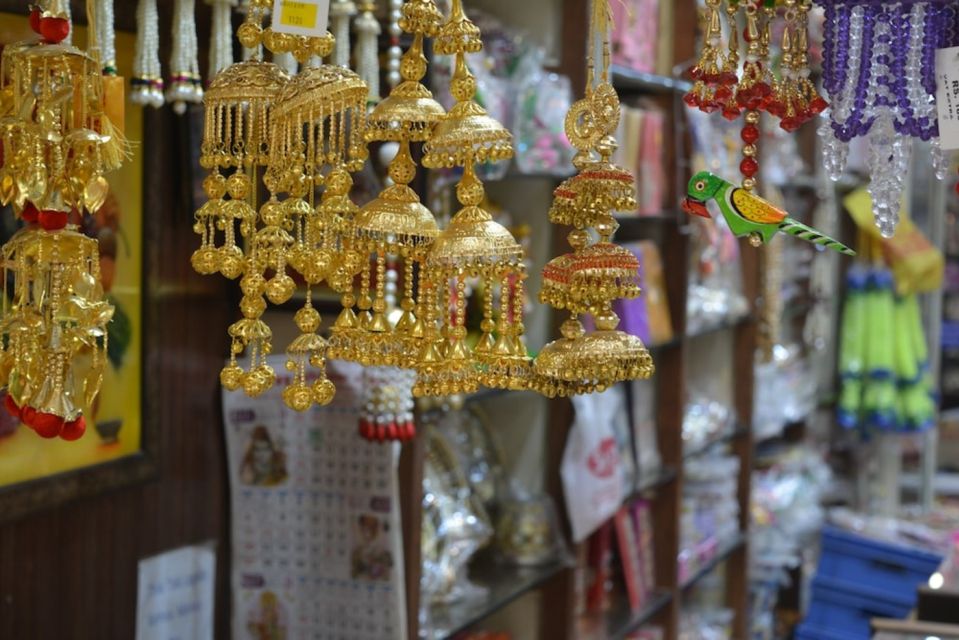 Delhi: Old Delhi City Tour with Tuk Tuk Ride & Street Food - Timing and Logistics: Why 4 Hours Can Feel Just Right