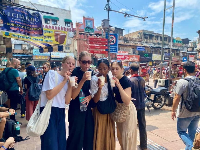 Delhi: Old Delhi's Street Food, Temples & Spice Market Tour - Old Delhi in Three Hours: Food, Faith, and Spice Market Chaos