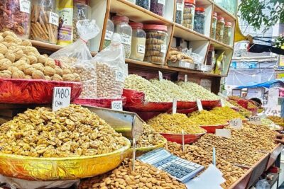 Delhi: Old & New Delhi Full And Half Day Private Guided City Tour - Pickup, AC transport, and a guide who drives the day
