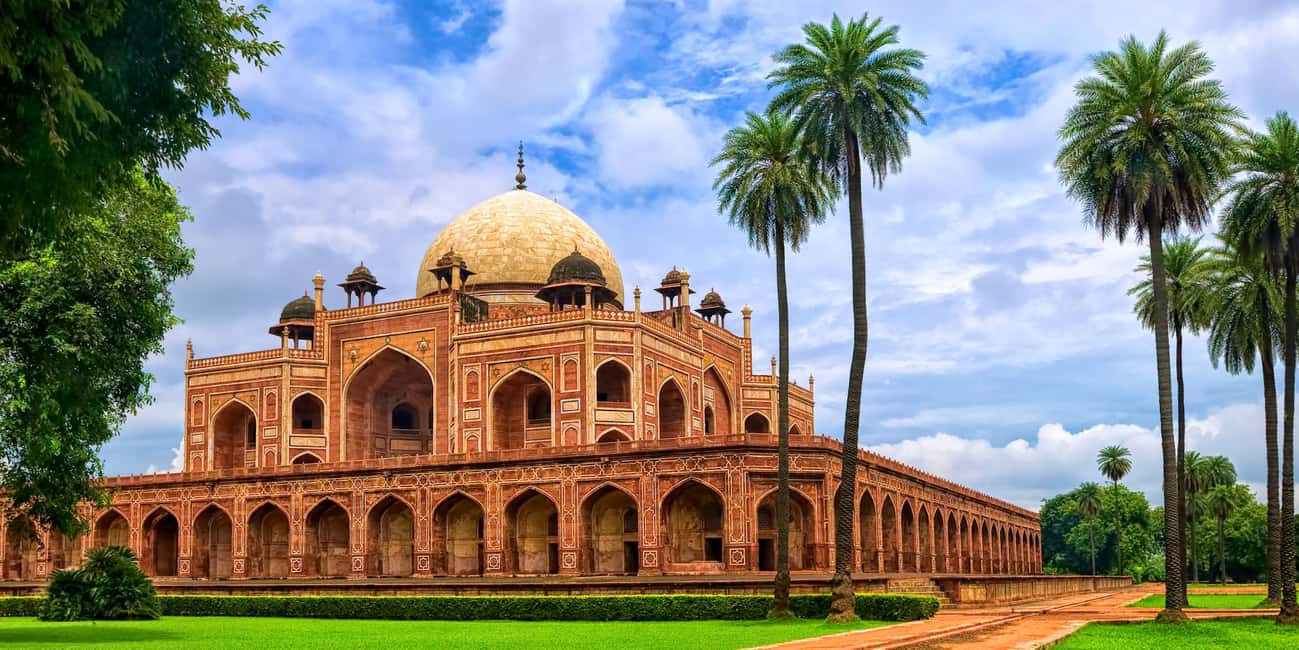 Delhi: Old & New Delhi Private Guided City Tour with Options - Chandni Chowk lanes: what to expect in tight spaces