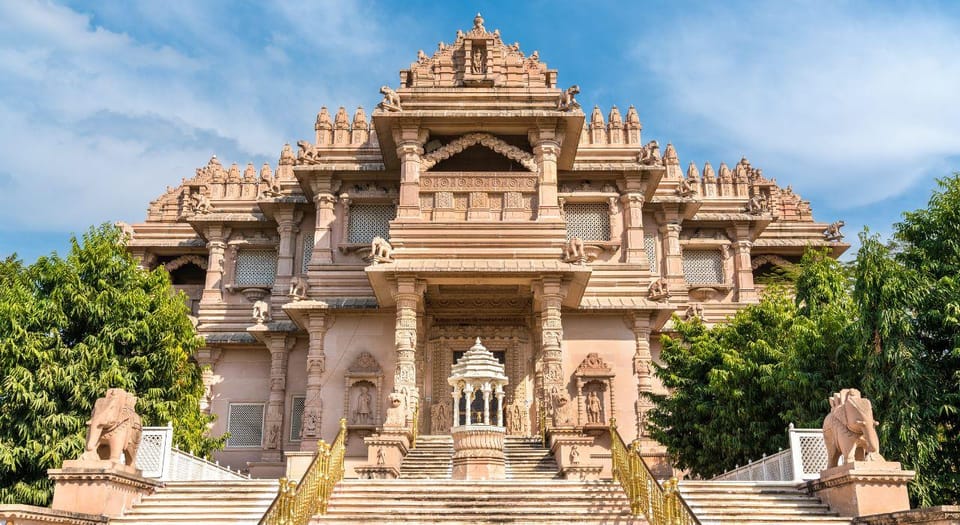 Delhi: Private 3-Day Golden Triangle Tour with Hotel - Closures and Timing: Taj Mahal Friday, Lotus Temple Monday