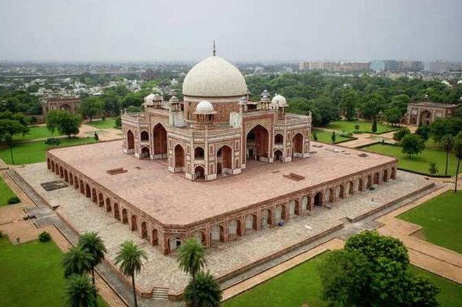 Delhi - Private Day Tour of New Delhi & Old Delhi - Why the Guide Turns Sightseeing Into Understanding
