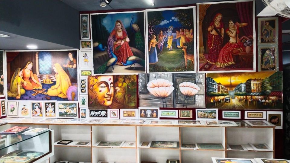 Delhi: Private Guided Shopping Tour in A/C car with transfer - Bargaining Without the Stress: How You’ll Get Better Deals