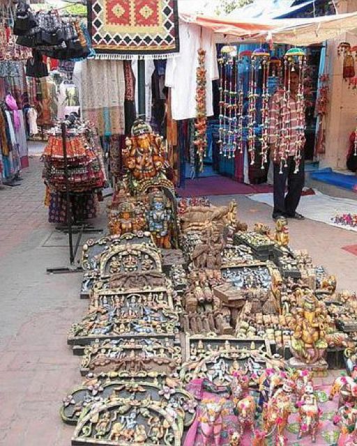Delhi: Private Half-Day Shopping Tour with Guide & Transfers - Kashmir cashmere: soft goods shopping with fewer detours