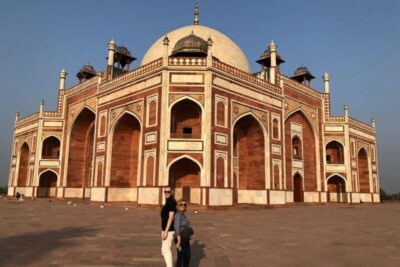 Delhi: Private Old and New Delhi Day Trip with Local Guide - The morning setup: pickup, comfort, and a smooth start