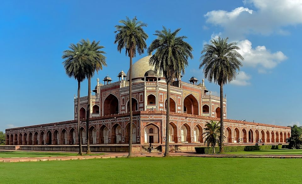 Delhi: Private Old & New Delhi Tour - Full or Half-Day tour - Private car + live guide: the value behind the price