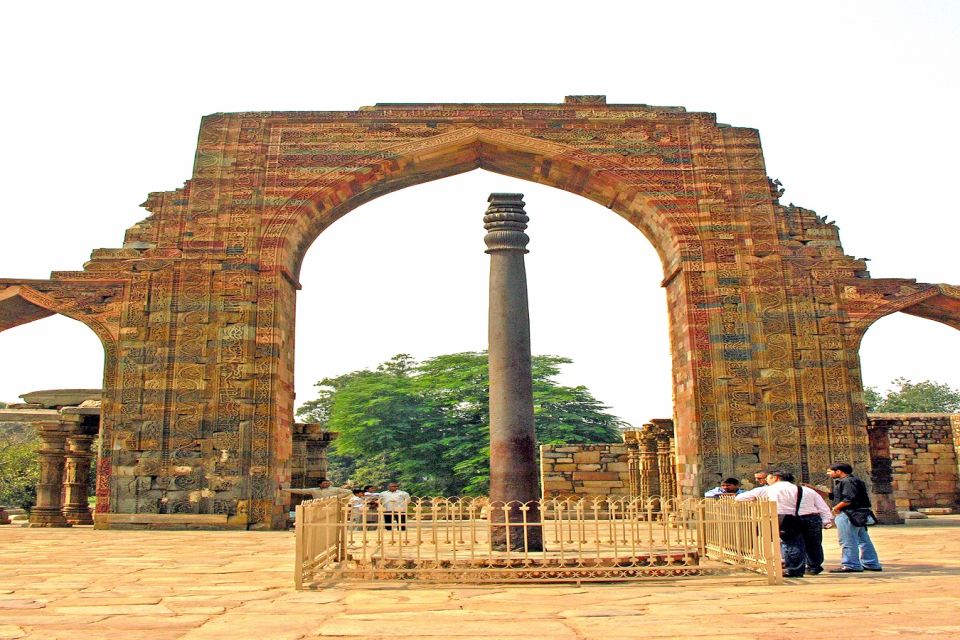 Delhi: Private Tour of Old & New Delhi with Optional Tickets - Qutub Minar’s 72 Meters: The Closing Monument With Real Scale