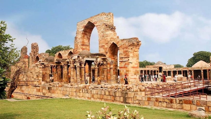 Delhi: Qutub Minar UNESCO World Heritage Site Walking Tour - Key highlights you’ll remember