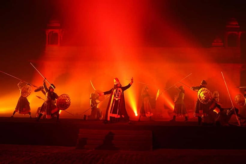 Delhi: Red Fort Light and Sound Show Guided Tour - Your smooth evening plan: from hotel pickup to night show