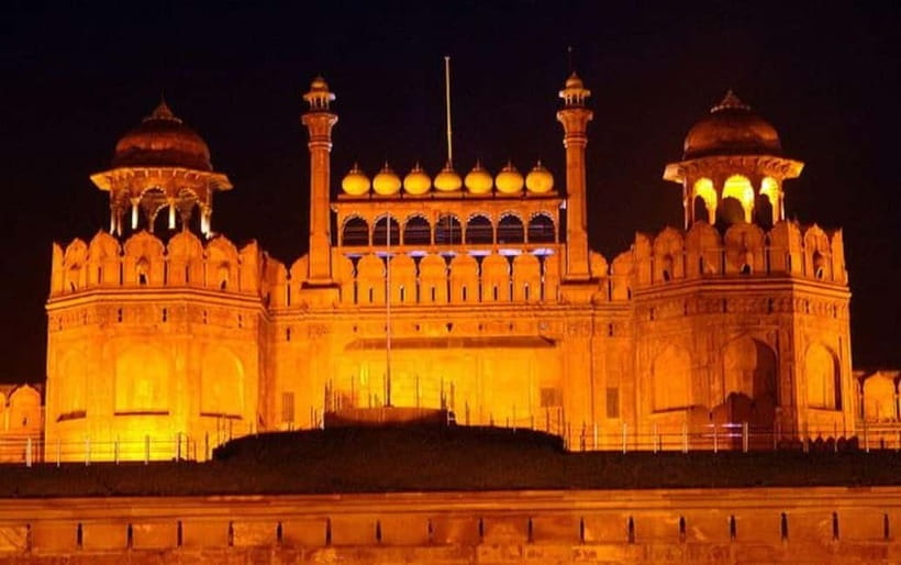 Delhi: Red Fort Light and Sound Show Guided Tour - Who this tour suits best
