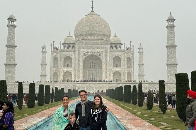 Delhi: Same Day Taj Mahal & Agra Fort Tour with Baby Taj & Lunch - The Taj Mahal Stop: Guided Photo Angles and a Love-Story Focus