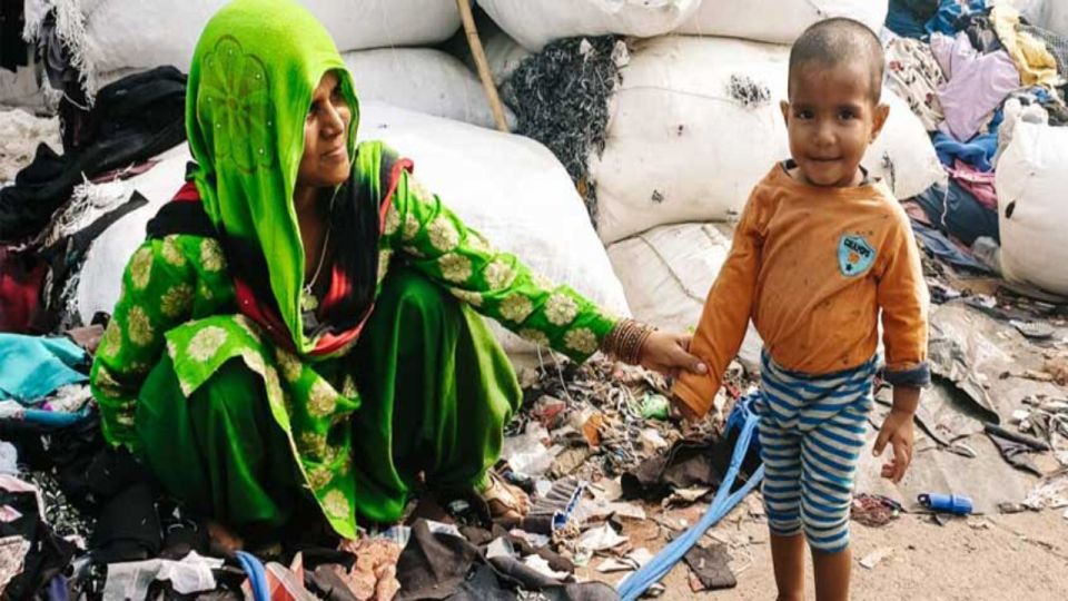 Delhi Slum Walking Tour - Two hours in a living neighborhood, not a set
