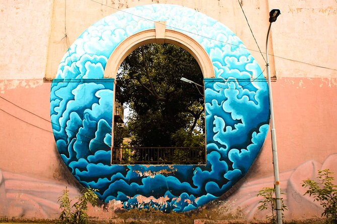 Delhi Street Art Tour - Getting to Lodi: A Short Public Transport Segment That Saves Time