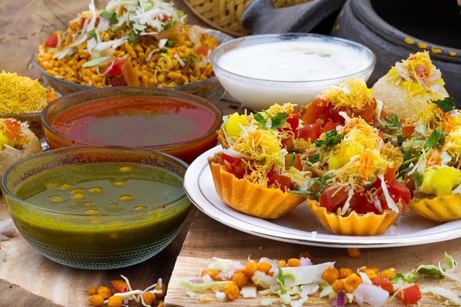 Delhi: Street Food Crawl (2 Hours Guided Food Tasting Tour) - Old Delhi street food, minus the guesswork