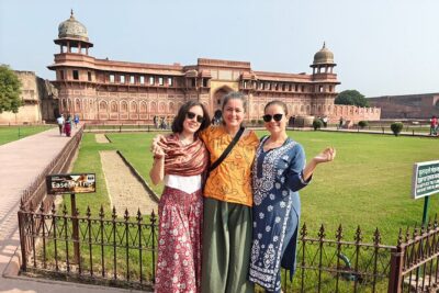 Delhi: Taj Mahal Agra Fort & Baby Taj Tour by Car with Fast Entry - Taj Mahal with fast entry: how to use your time well